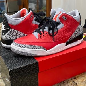 Jordan 3 fire red